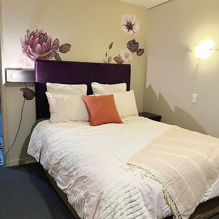Cosy Motel Studio Apartment In Central City-Up To 2 Beds Christchurch Dış mekan fotoğraf